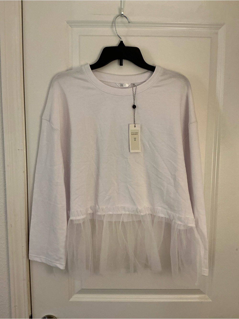 NWT Kaktus White Crewneck Sweatshirt Sheer Layered Tulle Hem Size Medium